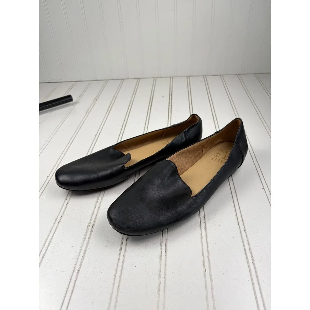 Naturalizer Emiline Black Leather Slip On Tumbled Leather Loafers Women's Size 8